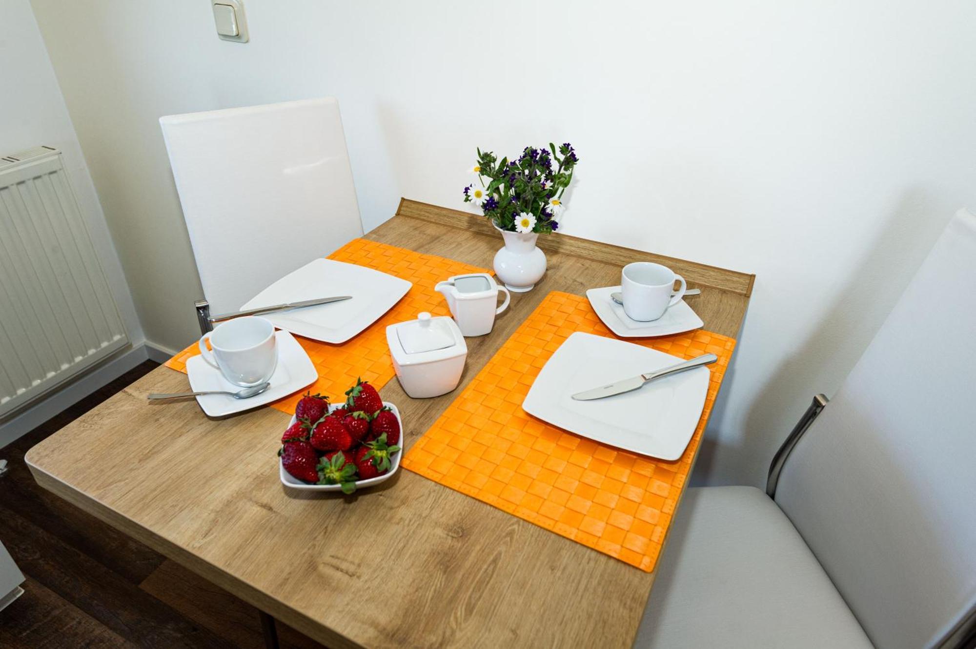 Selliner Ferienappartements Mit Balkon Und Seeblick Exteriör bild