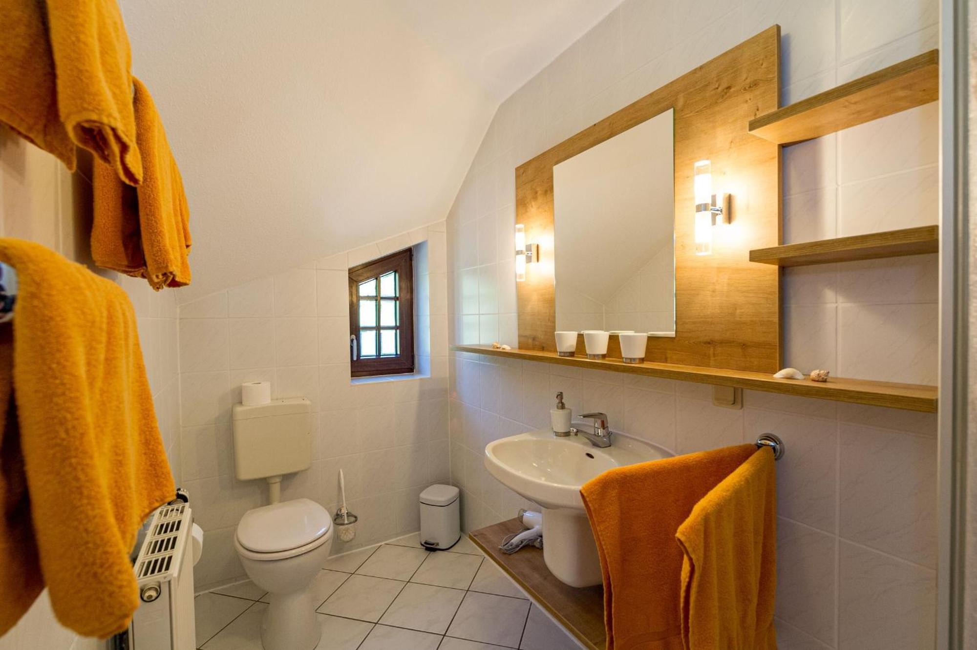 Selliner Ferienappartements Mit Balkon Und Seeblick Exteriör bild
